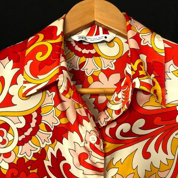 Elegant Zara London Shirt With Tie Front Bow: Size S. - Picture 1 of 11